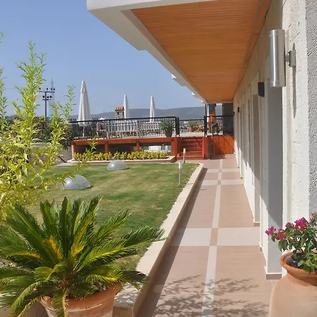 Villarenk Hotel 2*