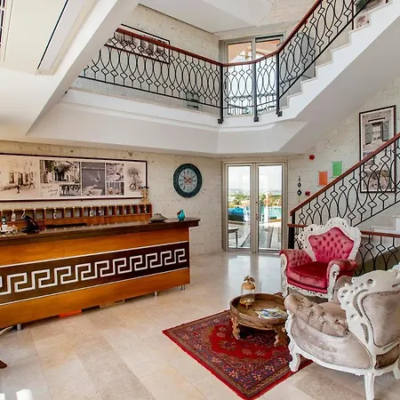 Villarenk Hotel