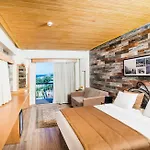 Hotel Villarenk Alaçatı