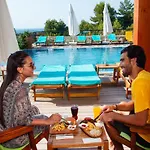 Villarenk Hotel