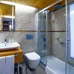 Villarenk Hotel