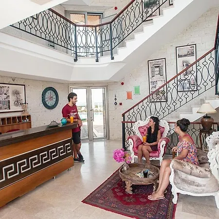Villarenk Hotel 3*